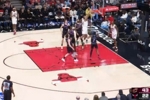 突然花了!泰森变向突破过人垫步起飞单臂暴扣!骑士轰出19-0!