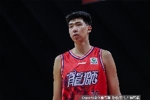 也不常见!吉林与广州半场合计20人出战无人得分上双