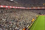 千呼万唤!超9万人观战阿根廷热身赛,下半场齐呼:我们要梅西!