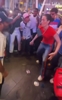 笑死我了！纽约女球迷太疯狂了😂